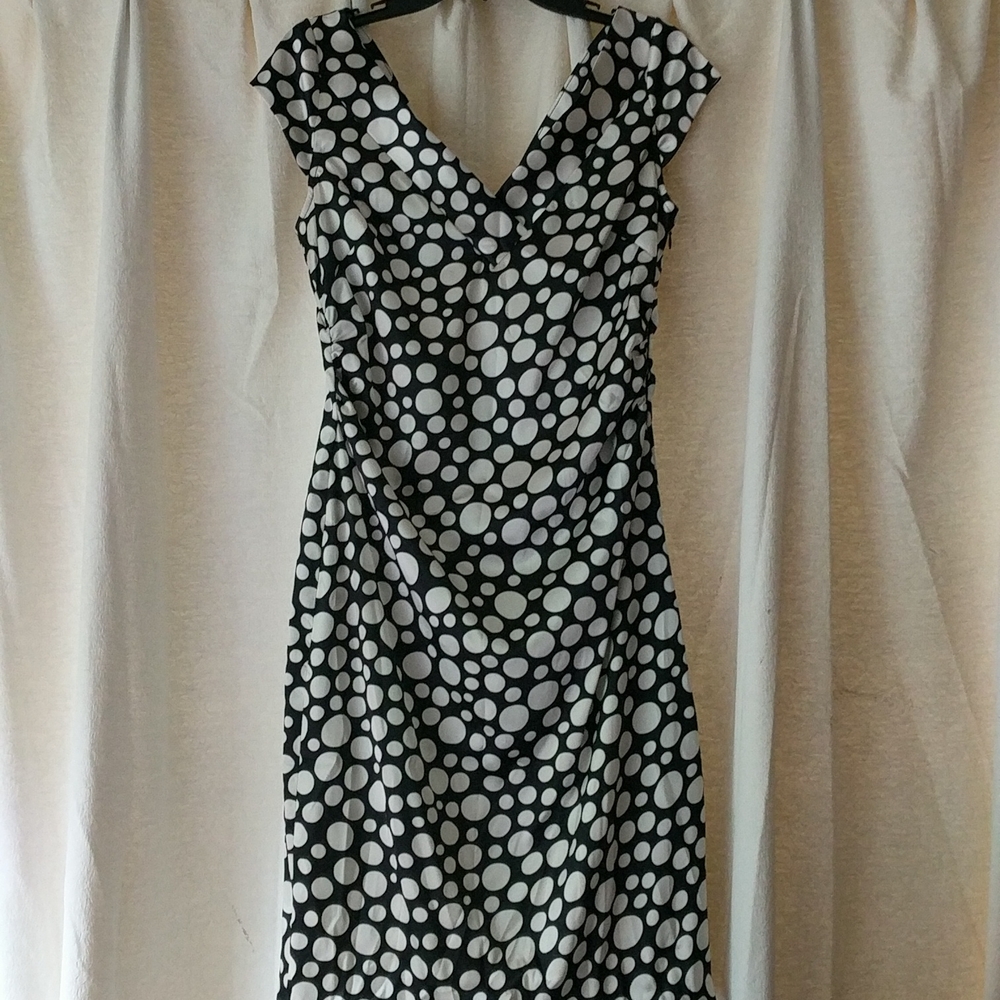 Maggy L. Black White Polka Dots V-neck Sleeveless Midi Dress Size 12